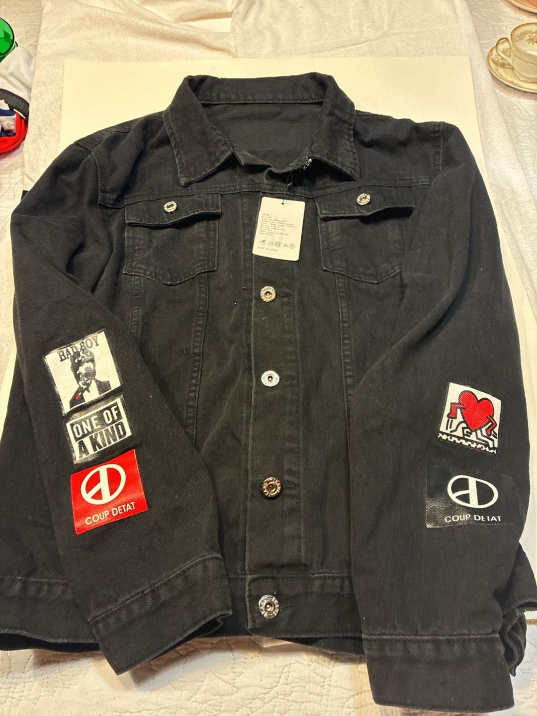 Pasok Black Denim Trucker Jacket With Graphic Patches